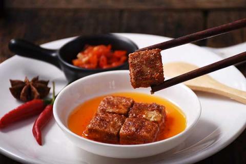 酱豆腐的功效与作用 酱豆腐的功效与作用禁忌